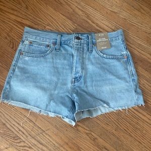 Madewell Relaxed Denim Shorts - Size 28 - NWT